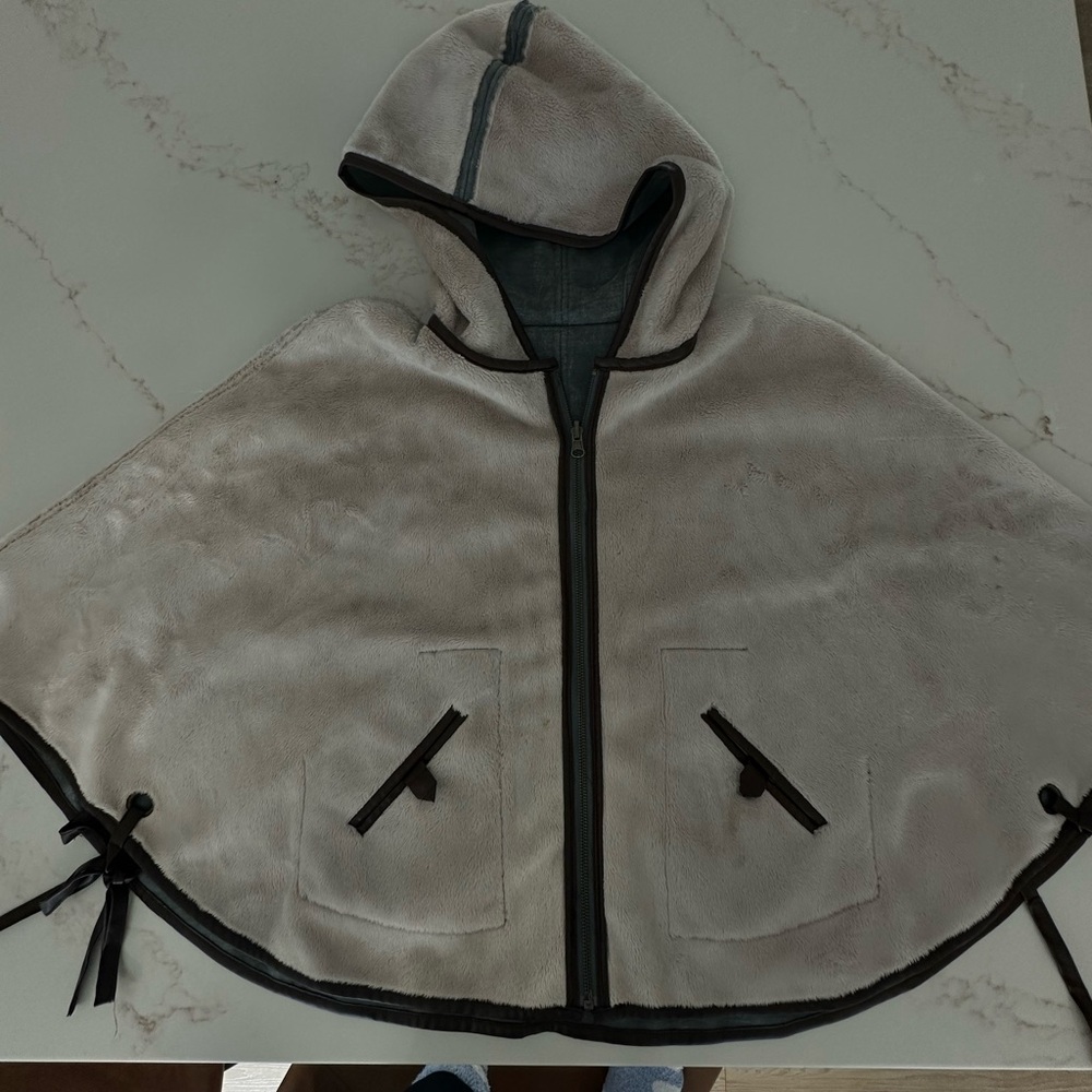 Hooded Cape with Pockets